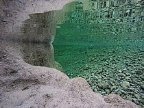 Clicca per
                  allargare la foto
